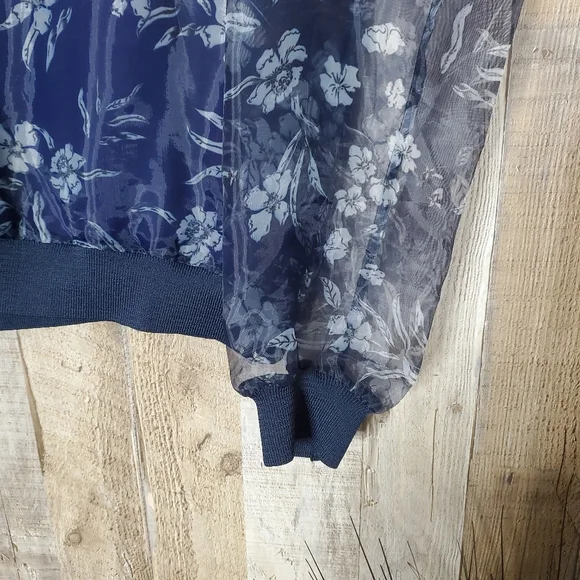 Zara Navy Floral Print Sheer Pullover Long Sleeves Blouse Size Small - Picture 6 of 10